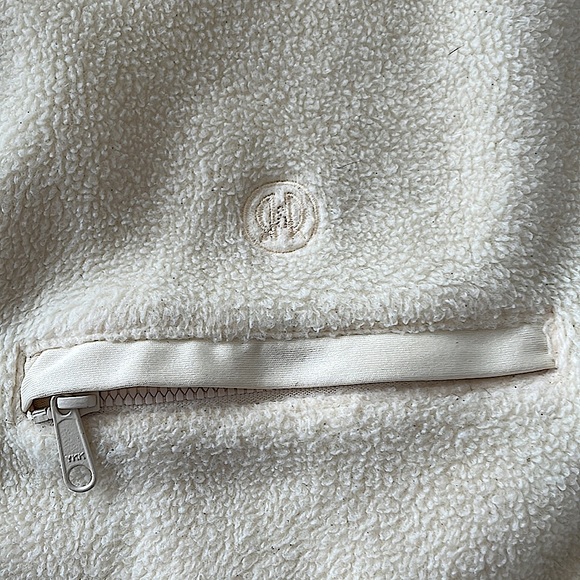 Rest & Relax Vintage Fuzzy Zip Up - Picture 3 of 5